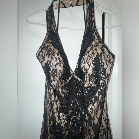 Sue Wong Nocturne Y2K Lace Beaded Open Back Halter Tulle Dress Gown - Picture 3 of 8